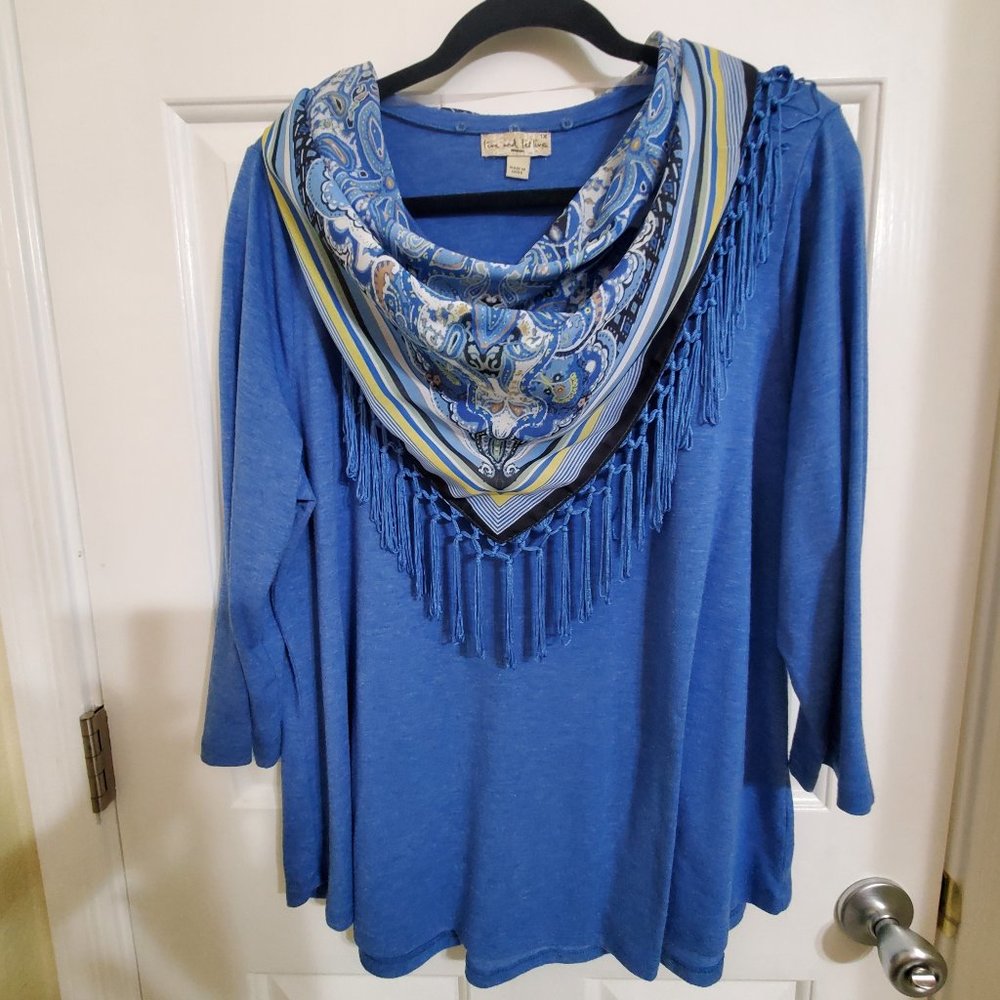 Live and Let Live Blue Knit Tunic Top with Removeable Fringed Scarf Sz 1X